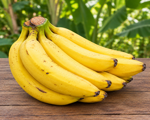 Product: Fresh Banana Origin: India Description: Fresh Indian bananas selected for quality, size, appearance and freshness. Suitable for international wholesale and retail markets. Key Features: Naturally sweet, good texture, carefully sorted and graded. Packaging: Corrugated cartons / customized export packaging. Applications: Retail, wholesale, food service and fresh consumption.